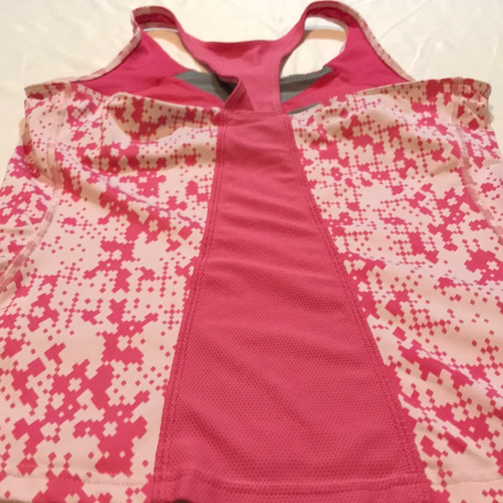 Nike Racer Back Tank - Picture 6 of 9